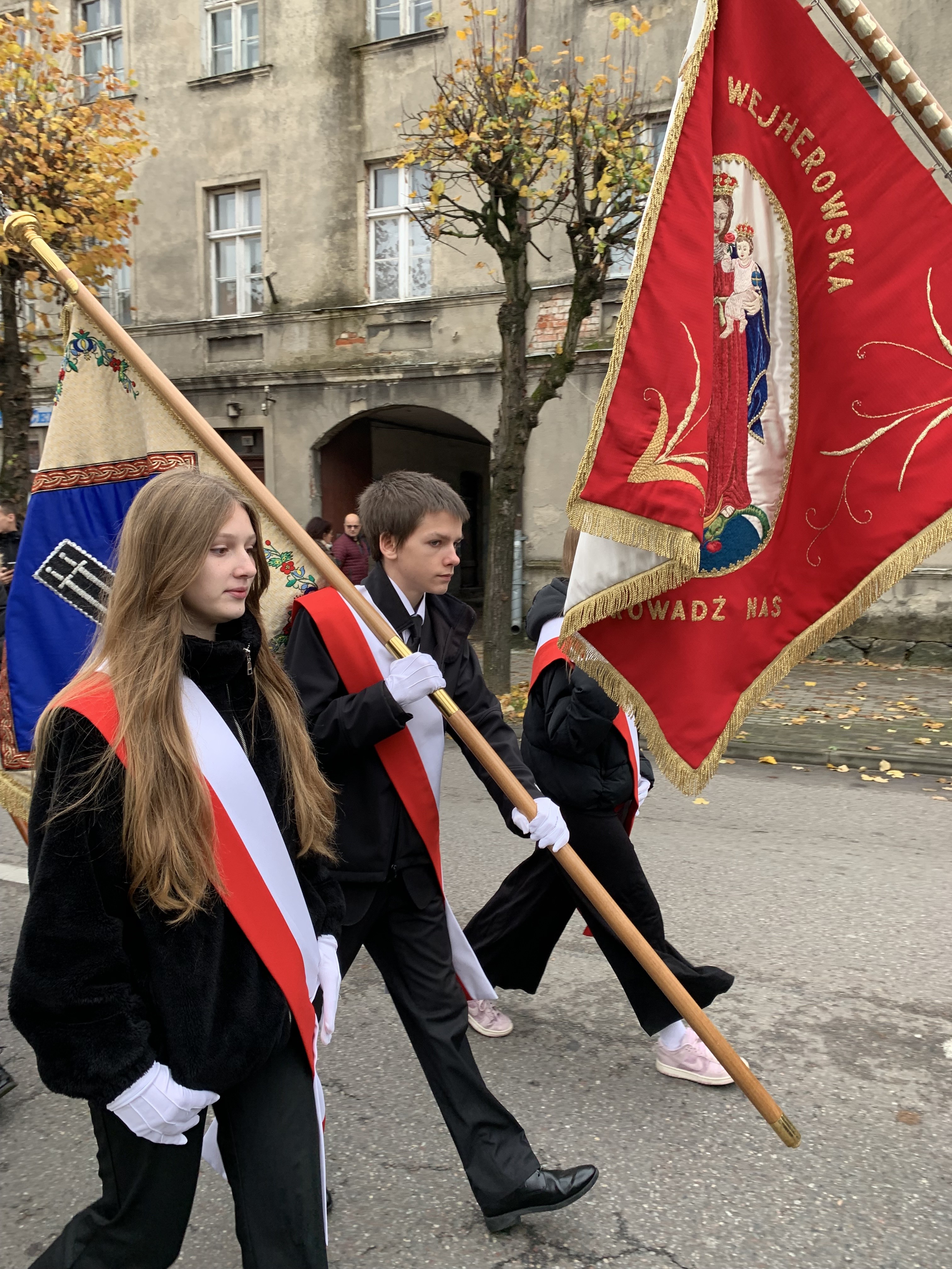 szkolny poczet sztandarowy